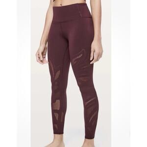 Lululemon Reveal Tight En Avante 25" Burgundy Dark Adobe Size 6 Active Leggings